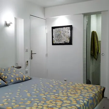 La Cazarelle Panzió Saint-Jean-de-Cuculles