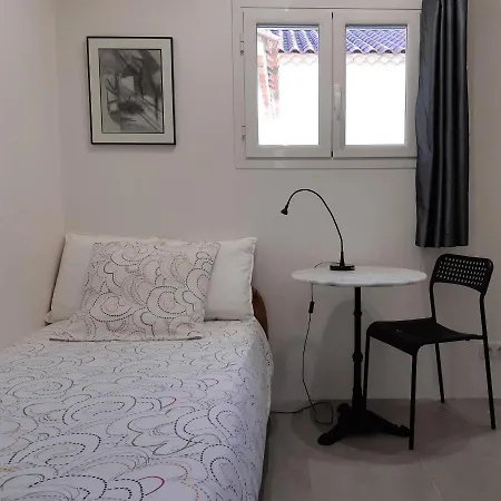 La Cazarelle Panzió Saint-Jean-de-Cuculles