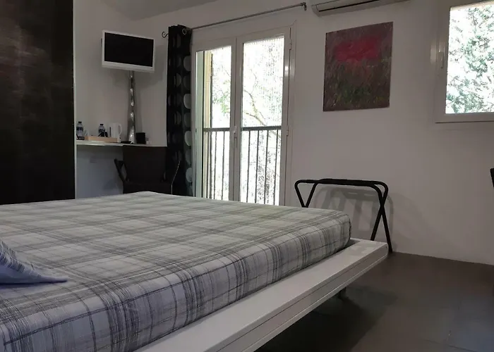 La Cazarelle Bed & Breakfast Saint-Jean-de-Cuculles